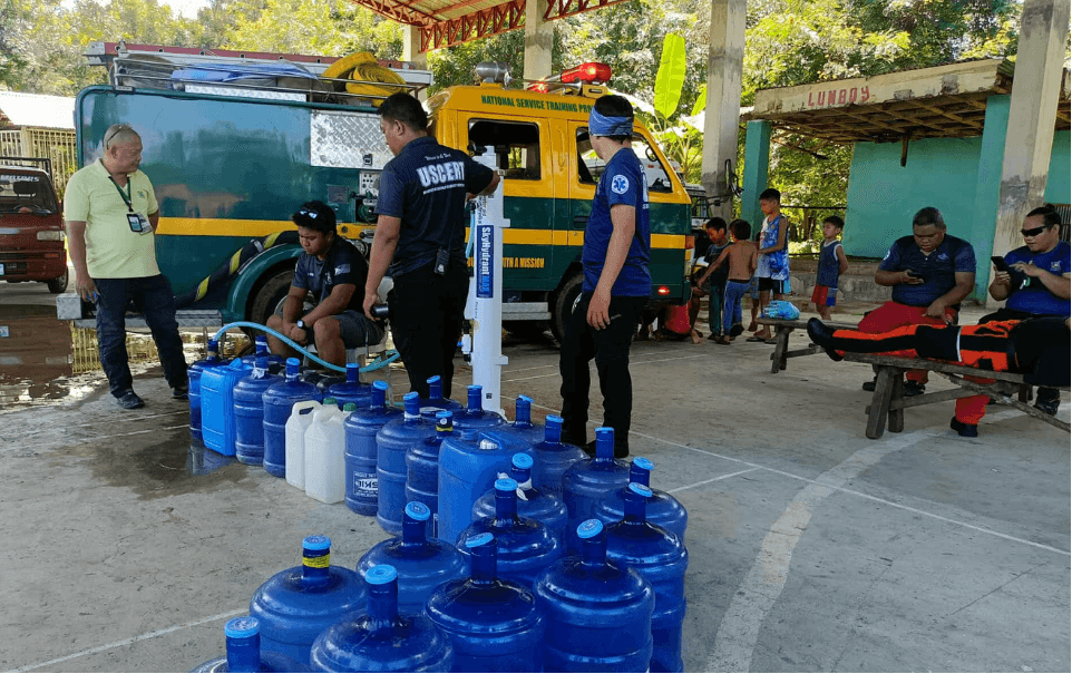 DSCERT team deploying SkyHydrant water filtration during emergency response